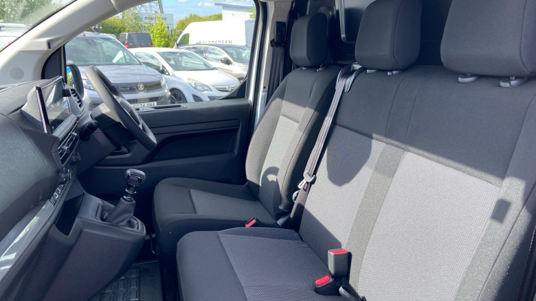 Vauxhall Vivaro L1 Diesel 1.5 Turbo D 120 Prime H1 Van